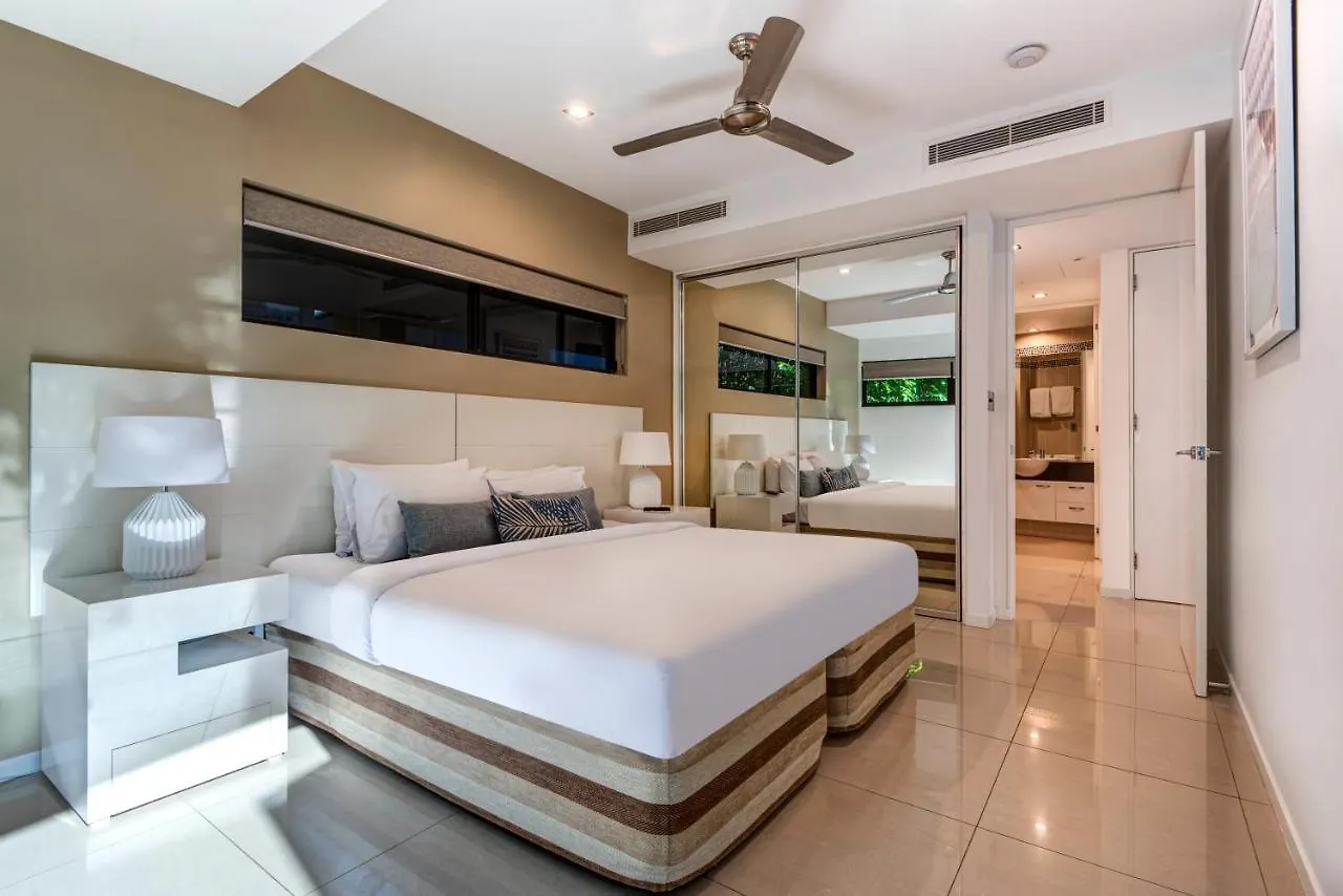 Edge 2 - Oceanfront Luxurious And Spacious 4 Bedroom Split Level Apartment With Buggy And Valet Service Hamilton Island 0*,  Australia