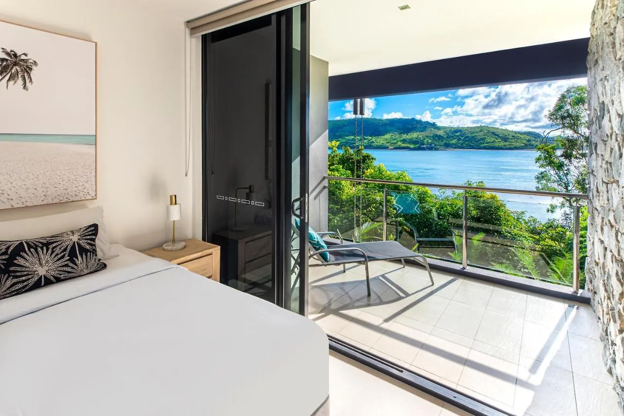 Edge 2 - Oceanfront Luxurious And Spacious 4 Bedroom Split Level Apartment With Buggy And Valet Service Hamilton Island